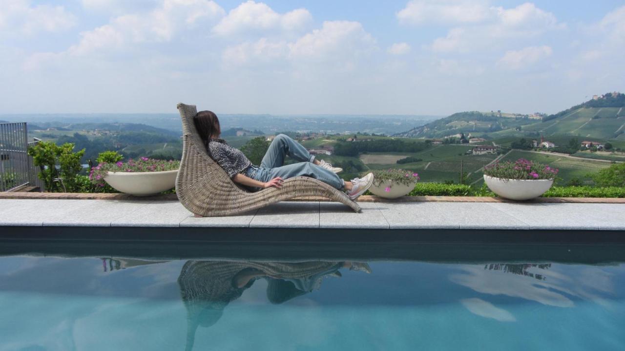 Réva Residences&Pool Monforte dʼAlba Extérieur photo