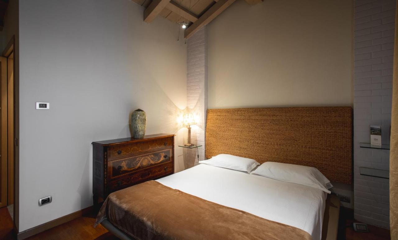 Réva Residences&Pool Monforte dʼAlba Extérieur photo
